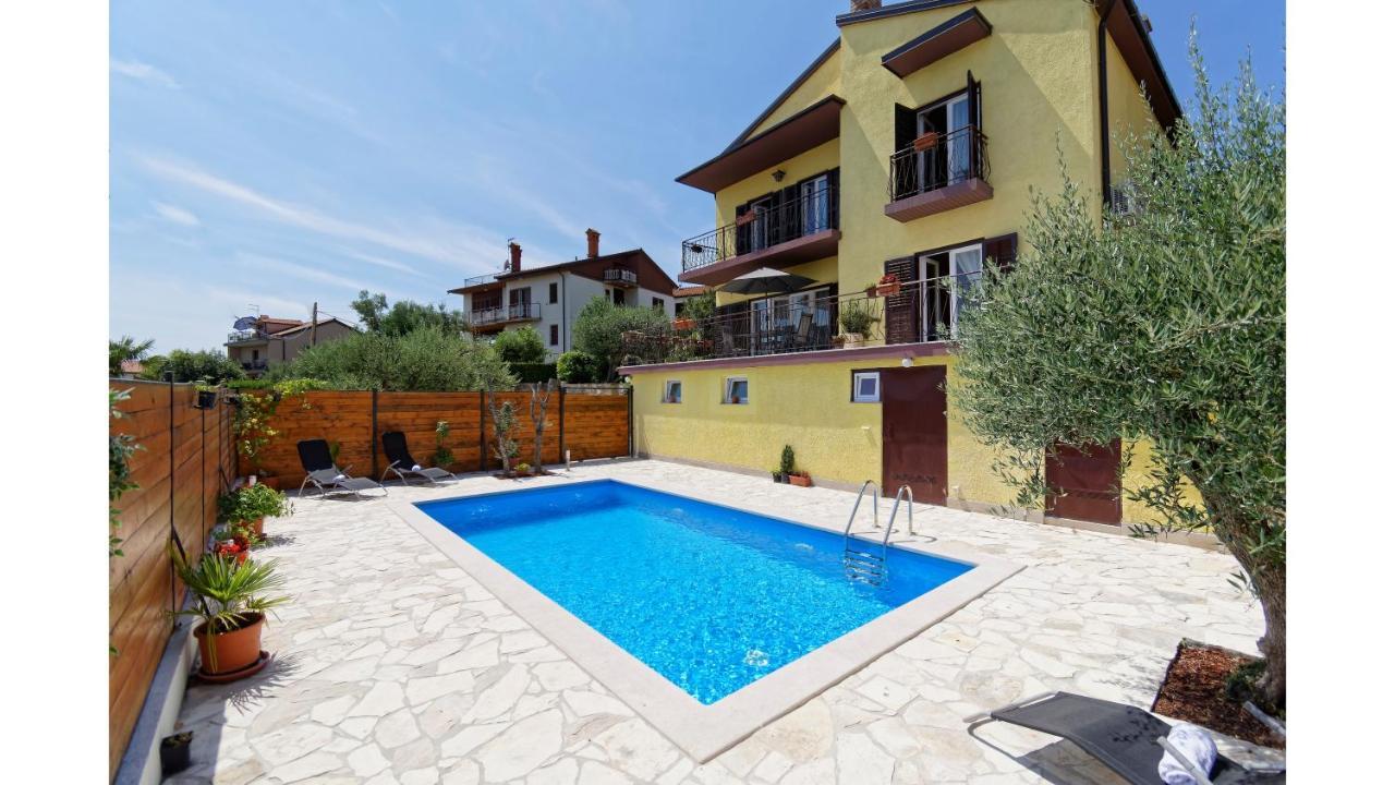Holiday Home Vlady By Rent Istria Buje Exterior foto